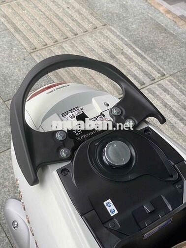 Honda Scoopy Trắng Mới 100%