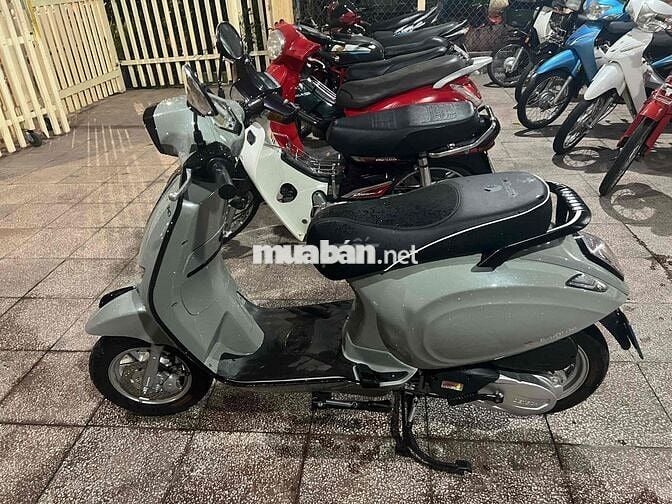 vespa 50cc xam xi mang hoc sinh di hoc 600km 70AA