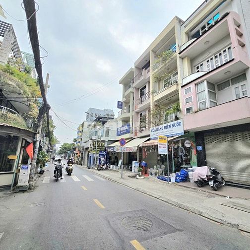 Bán góc 2MT Nguyễn Trọng Tuyển Q.Phú Nhuận, Cn 66m2,4 tầng, Giá 32 tỷ 