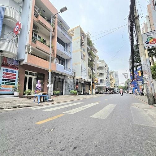 Bán góc 2MT Nguyễn Trọng Tuyển Q.Phú Nhuận, Cn 66m2,4 tầng, Giá 32 tỷ 