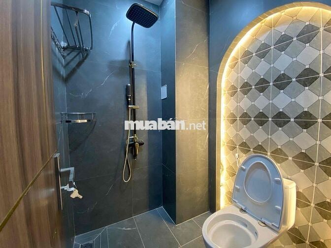 CĂN HỘ MỚI XÂY CHƯA QUA SỬ DỤNG - MÁY GIẶT RIÊNG - CV LÀNG HOA