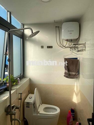 PHÒNG MỚI 35M2 BAN CÔNG FULL NỘI THẤT