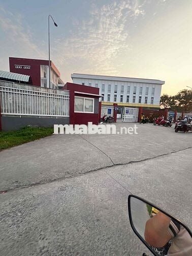 CHỦ ĐÃ GIẢM 100tr (CÒN TL) ACE CHỐT LH E (***)