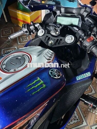 Bán xe r15 v3. Đi 5000km. Tại Quảng Nam