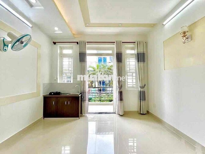 CHO THUÊ PHÒNG TRỌ 35m2 CÓ BAN CÔNG TẠI LÊ VĂN THỌ