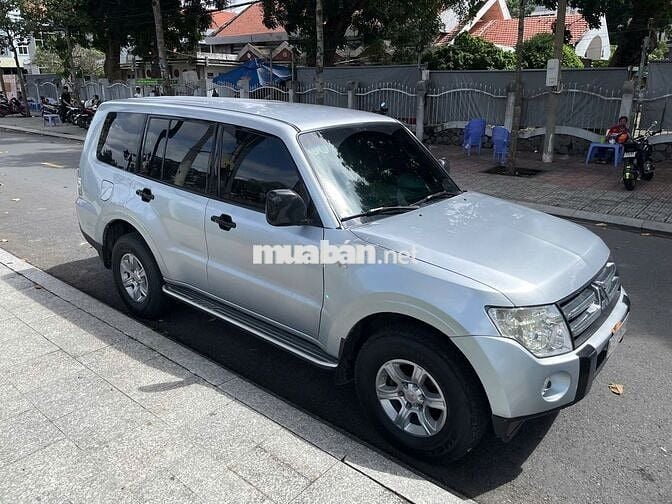 Mitsubishi PAJERO V93 2007 V6 3.0 MT