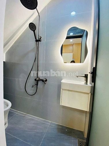 Hàng giá ngộp ngay Quang Trung Gò Vấp, gần ngã 5 GV, SHR giá 3 tỷ 420