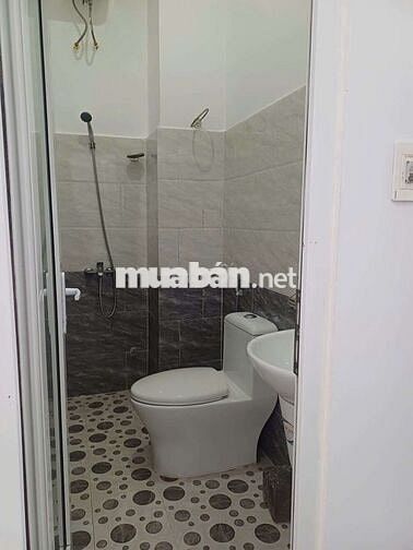 Cho thuê nhà nguyên căn mặt tiền Vũ Trọng Phụng - Hòa Cường - Đà Nẵng