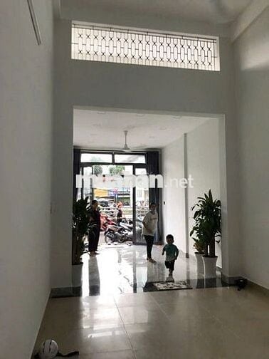 Cần cho thuê nhà Mặt tiền đường Xóm Củi, ngay Cầu Chà Và, nhà mới