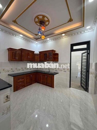 nhà 4x15m 4 tầng, hẻm xe hơi gần chợ Bến Thành , gần trường Kim Đồng