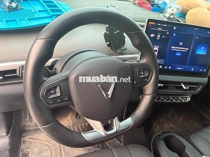 VinFast VF6 2024 S - 14000 km