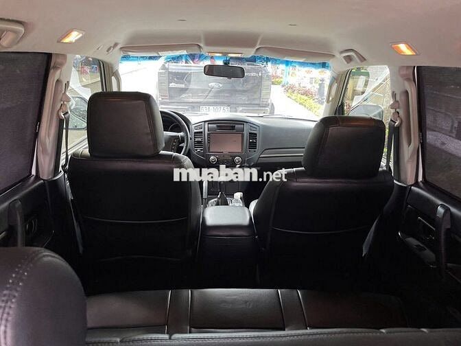 Mitsubishi PAJERO V93 2007 V6 3.0 MT