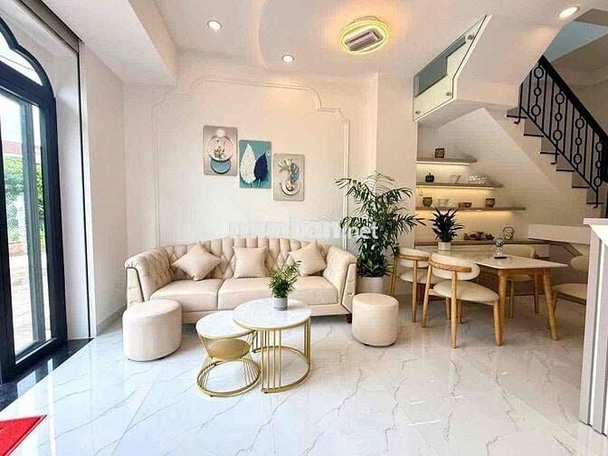 Bán nhà Rạch Bạch Nha, ngay trung tâm Mỹ Tho