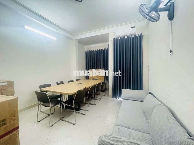 NHÀ 4X18M 3 LẦU 4PN FULL NỘI THẤT GẦN CẦU  THAM LƯƠNG