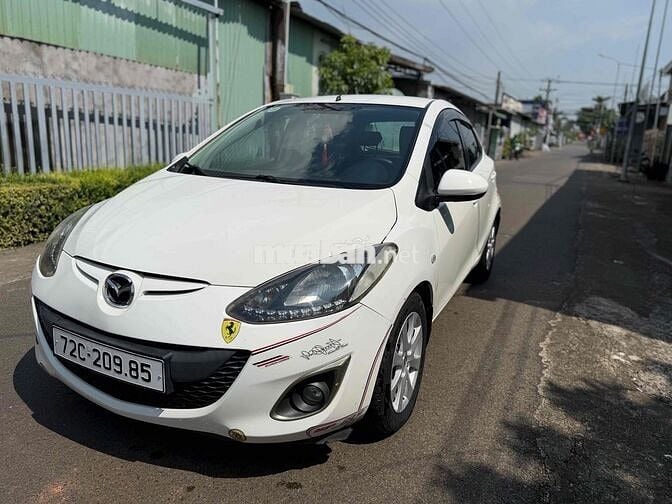 Mazda 2S 2013 Trắng Tự động