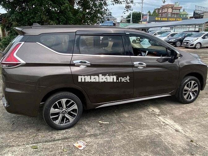 Mitsubishi Xpander 2019 1.5 AT rin a-á fun đồ chơi