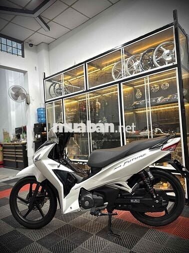 Future Led dọn kiểng