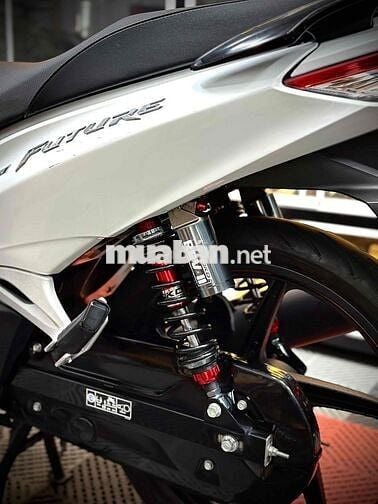 Future Led dọn kiểng