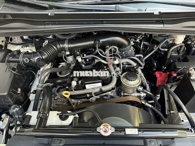 Toyota Innova 2.0E 2020 - 65000Km