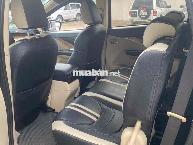 Mitsubishi Xpander 2019 1.5 AT rin a-á fun đồ chơi