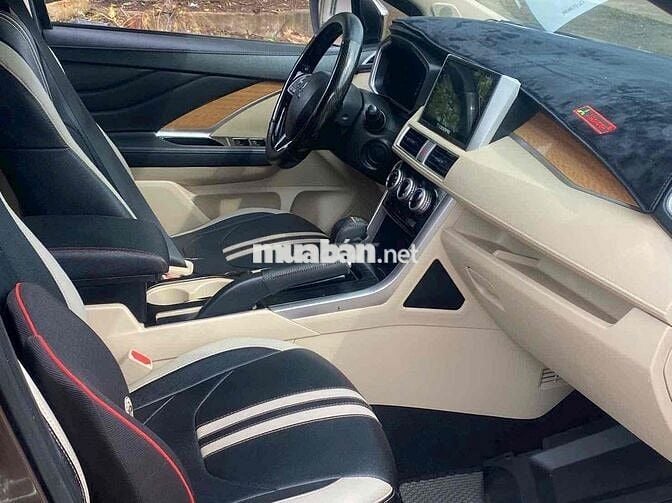Mitsubishi Xpander 2019 1.5 AT rin a-á fun đồ chơi