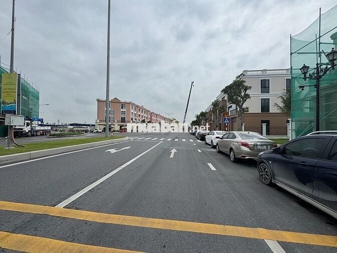 Shophouse mặt đường 40m, giá hơn 7 tỷ, Vinhomes Vũ Yên - Hải Phòng