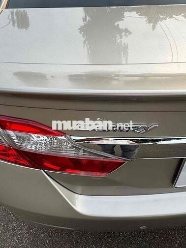 Toyota Camry 2014 2.0E - 95000 km