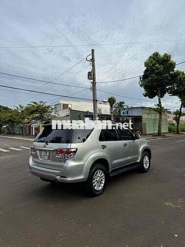 Toyota Fortuner 2014 2.5G 4x2 - 160000 km