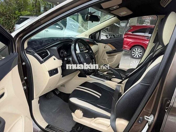 Mitsubishi Xpander 2019 1.5 AT rin a-á fun đồ chơi