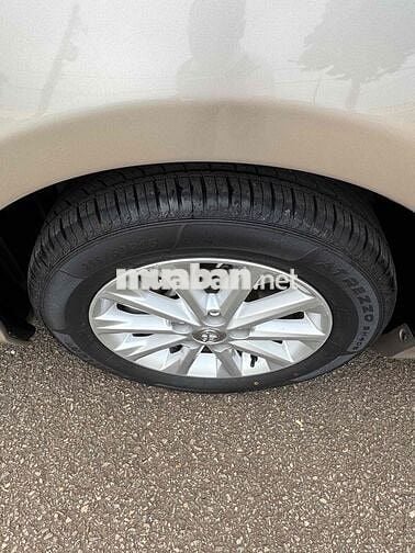 Toyota Camry 2014 2.0E - 95000 km