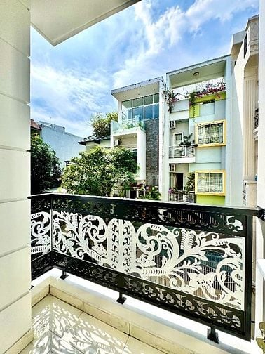 Chính chủ bán nhà 5L thiết kế hiện đại 178/21E Pan Đăng Lưu, P.3