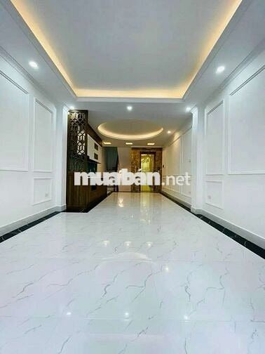 NHÀ ĐẸP VIEW HỒ - DT 50M2 - Ô TÔ ĐỖ CỬA -5 TẦNG -THANG MÁY -F NỘI THẤT