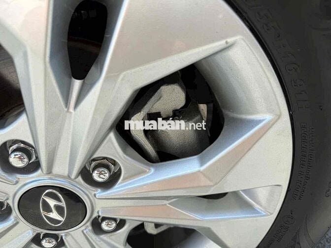 Hyundai Stargazer 2024 Tiêu chuẩn - 18000 km