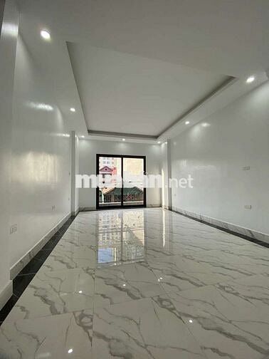 NHÀ ĐẸP VIEW HỒ - DT 50M2 - Ô TÔ ĐỖ CỬA -5 TẦNG -THANG MÁY -F NỘI THẤT