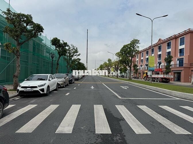 Shophouse mặt đường 40m, giá hơn 7 tỷ, Vinhomes Vũ Yên - Hải Phòng