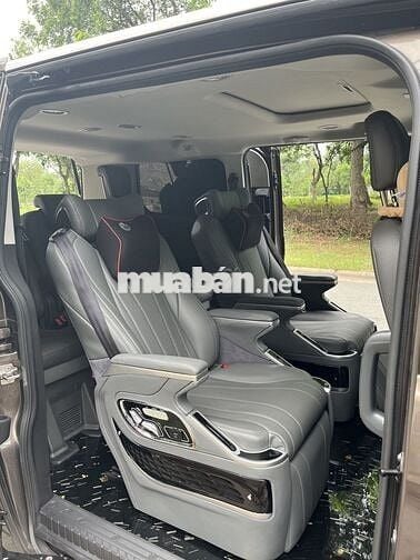 Ford Tourneo 2019 Titanium 2.0 AT - 8500000000 km