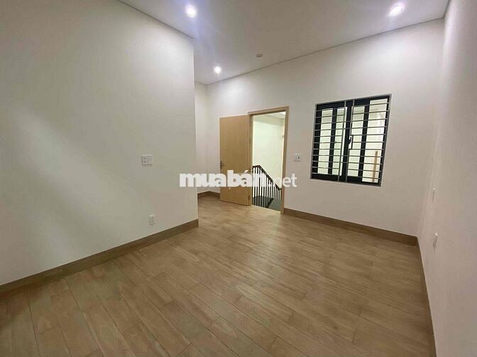 Bán nhà 2 tầng mới xây đường Hói Kiểng 15, Nam Hoà Xuân, Đà Nẵng
