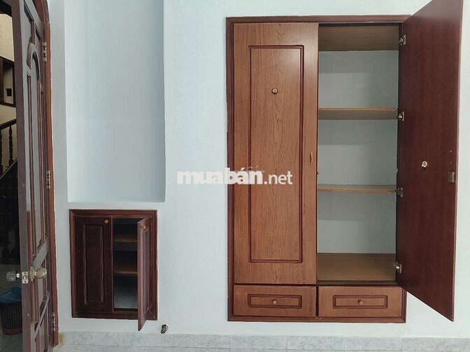 PHÒNG NỮ CHO THUÊ - 3.8TR/THÁNG - TRUNG TÂM PHÚ NHUẬN - CÓ MÁY LẠNH