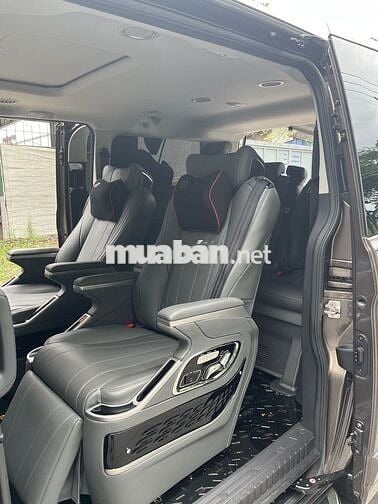 Ford Tourneo 2019 Titanium 2.0 AT - 8500000000 km