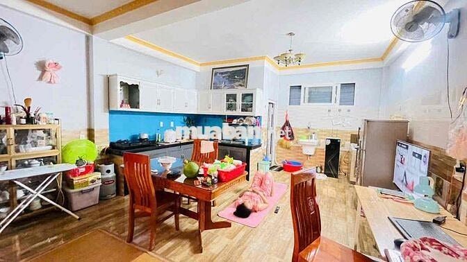 NHÀ Ở NGAY, (5x23), HẺM 6M, NGUYỄN THỊ MINH KHAI, DĨ AN, 4 ĐỒNG TL