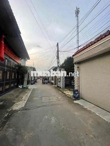 NHÀ Ở NGAY, (5x23), HẺM 6M, NGUYỄN THỊ MINH KHAI, DĨ AN, 4 ĐỒNG TL