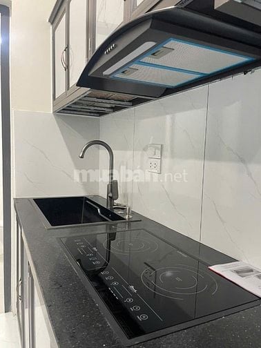 Cho thuê căn hộ mới xây phố Bùi Xương Trạch, 1 và 2 phòng ngủ, đủ NT