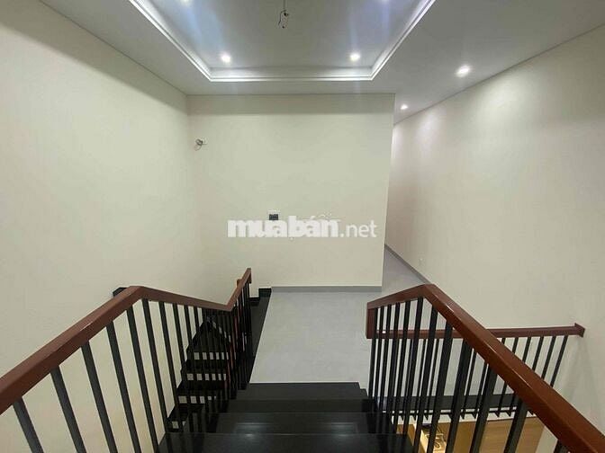 Bán nhà 2 tầng mới xây đường Hói Kiểng 15, Nam Hoà Xuân, Đà Nẵng
