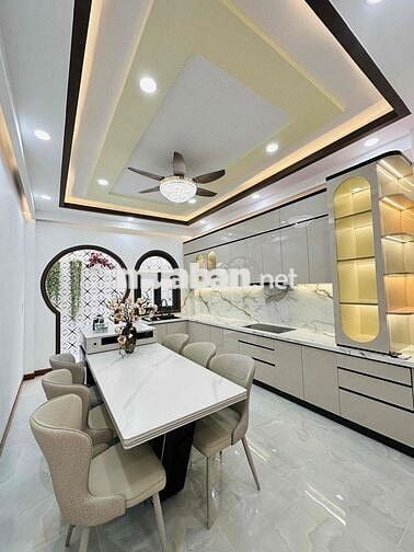 NHÀ 4 TẦNG BTCT - GẦN MẶT TIỀN NGÔ GIA TỰ - THIẾT KẾ HIỆN ĐẠI - NỘI TH