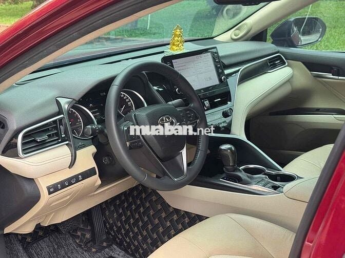 Bán Camry 2.5Q đời 2022 hỗ trợ bank 70%