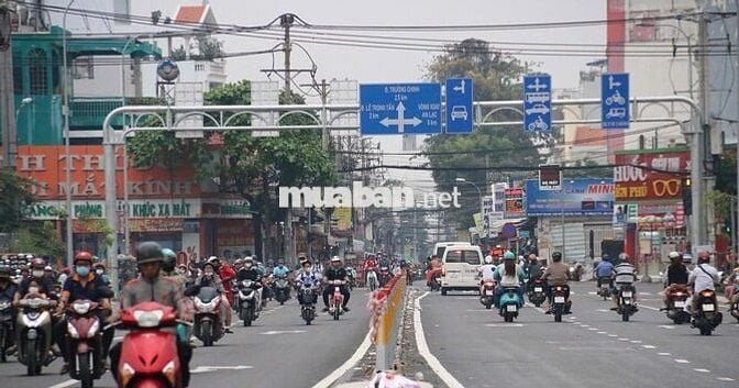 Hẻm xe tải tân kỳ tân quý , 3 phòng ngủ