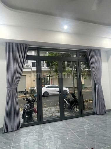 Bán nhà chính chủ 1T2L DT 60m giá tốt đường DT747B Nam Tân Uyên