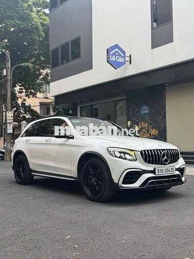 GLC300 4MATIC TRẮNG KEM UP FULL BODY GLC63