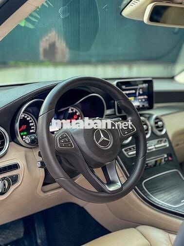 GLC300 4MATIC TRẮNG KEM UP FULL BODY GLC63