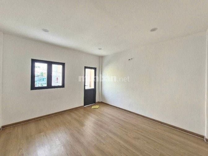 Nhà Quận 2-Mới Đẹp- Ở Ngay-Gần Trường-Sổ Riêng_Không Quy Hoạch-4,5Tỷ